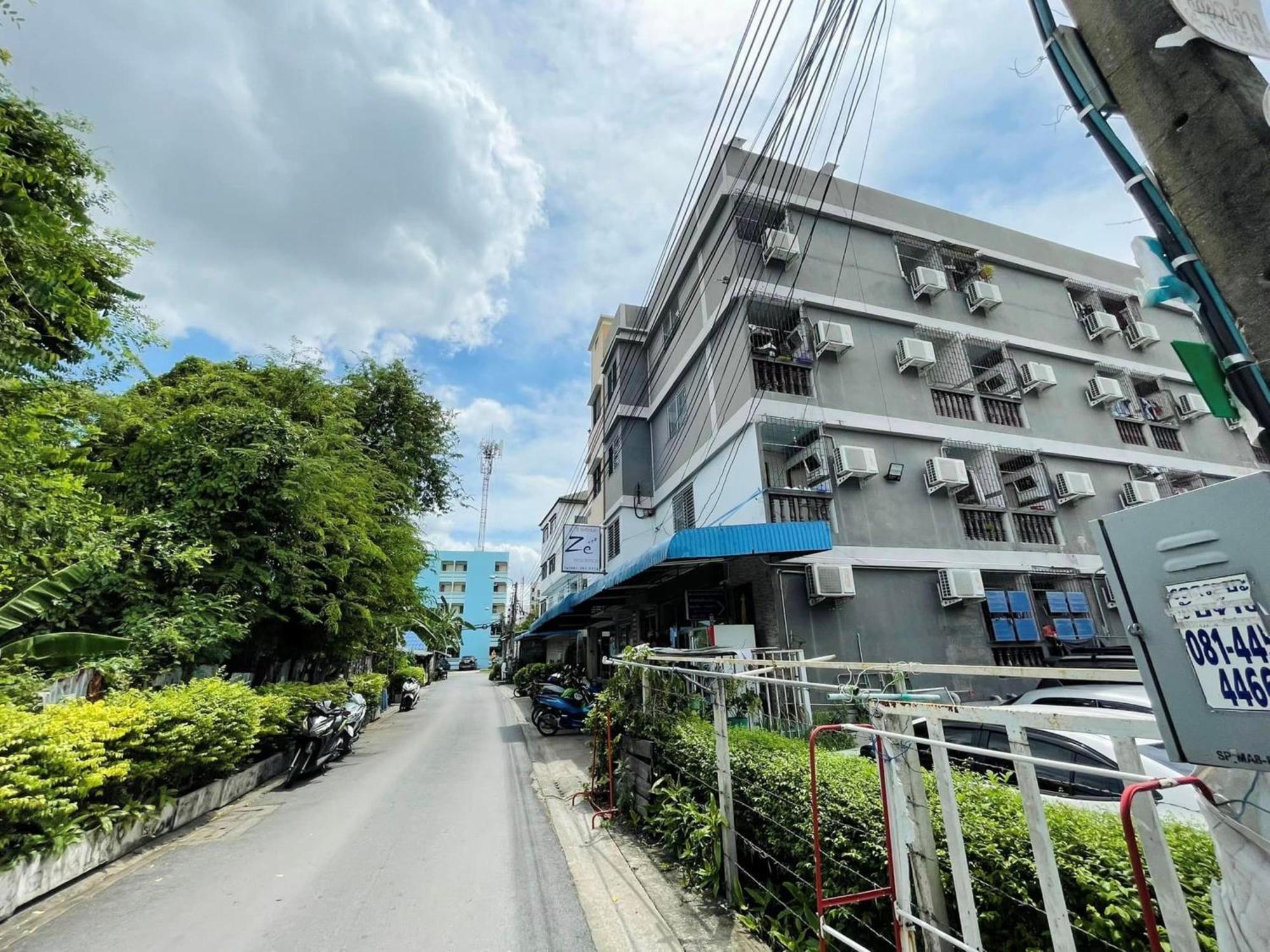 Ze Residence Ram Intra Bangkok Exterior photo